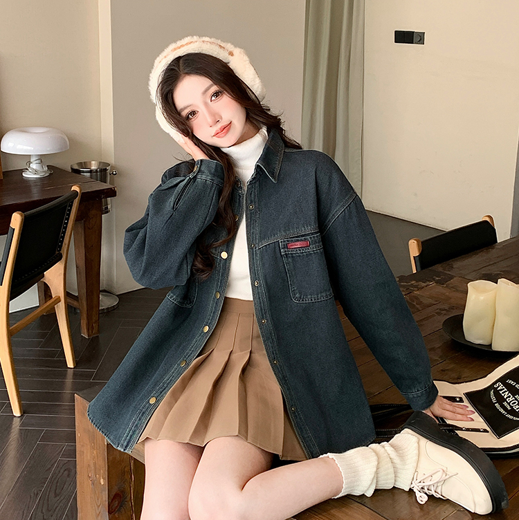 Women's Fleece-Lined Denim Shirt Jacket Korean Vintage Style Long Sleeve - Image 4