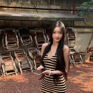 Black Rice Striped V-Neck Long Knit Dress for Beach Vacation - Style 54aa19
