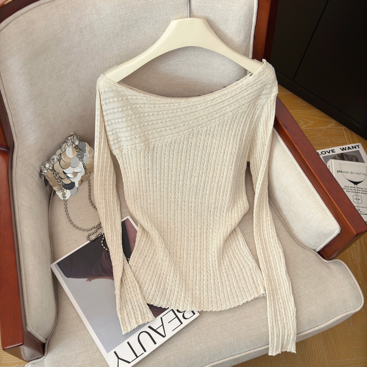 Korean Off-Shoulder Knit Top for Women Fall Design Asymmetric Neckline Long Sleeve - Image 4